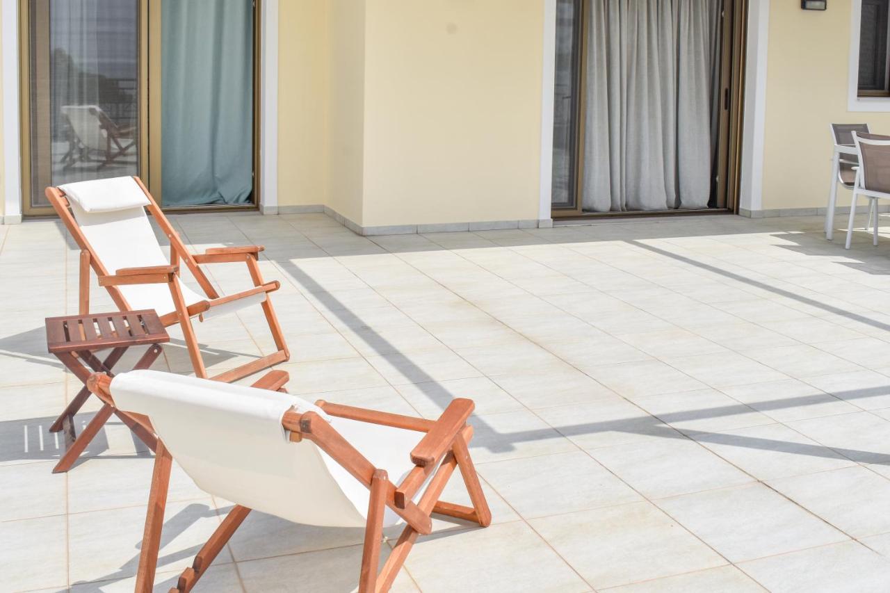Zoe'S Flat Megali Ammos Apartment Skiathos Town Luaran gambar