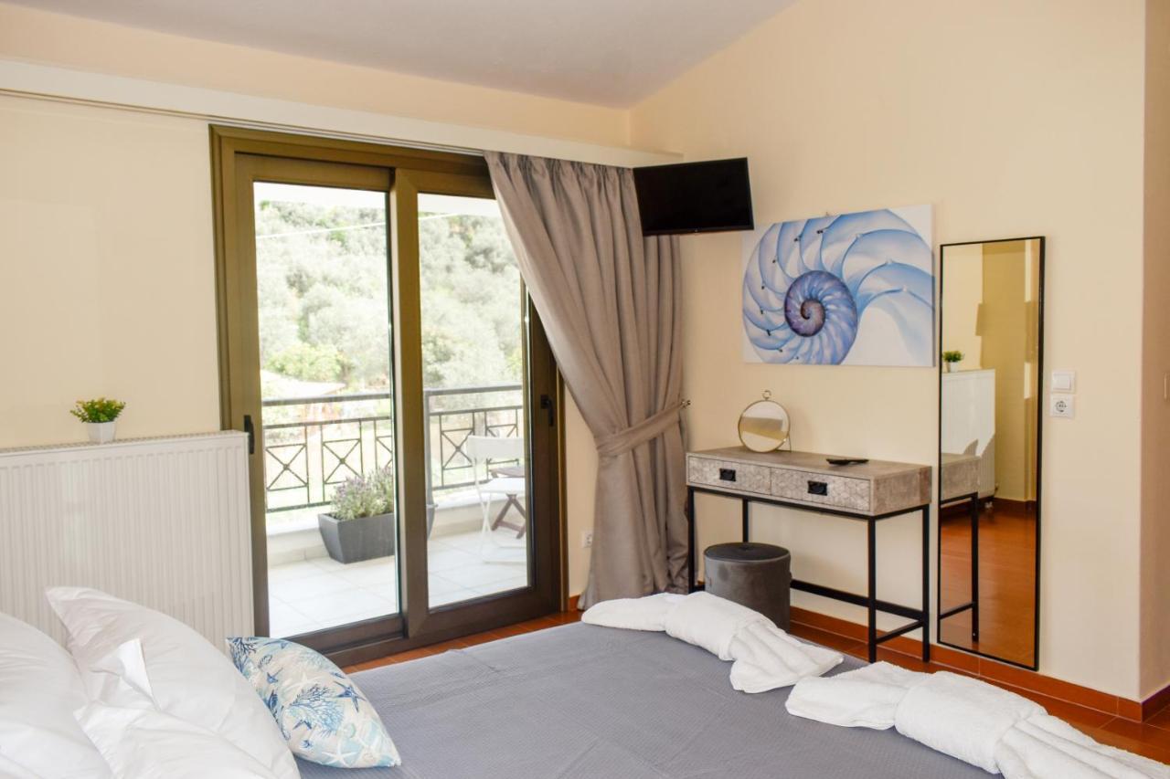 Zoe'S Flat Megali Ammos Apartment Skiathos Town Luaran gambar