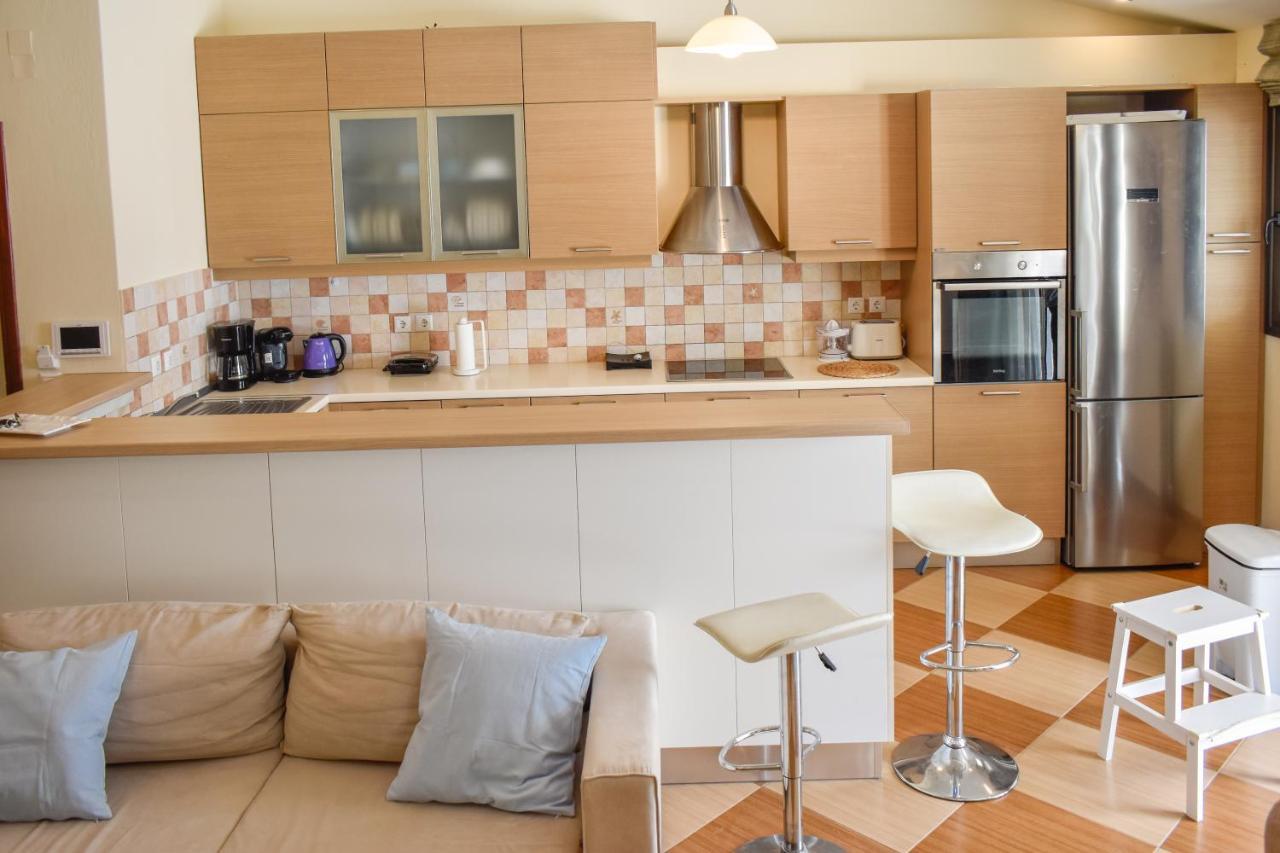 Zoe'S Flat Megali Ammos Apartment Skiathos Town Luaran gambar